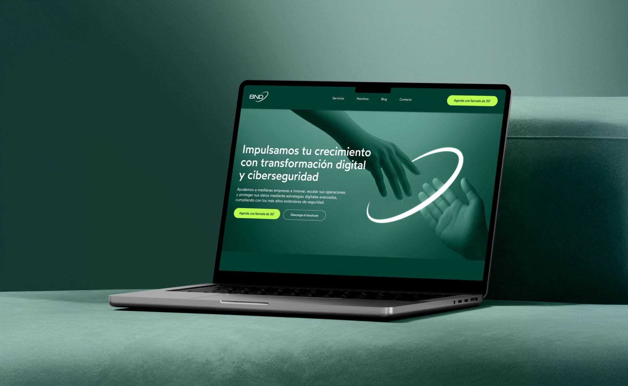 Mock up Diseño web escritorio para BND - The Backstage